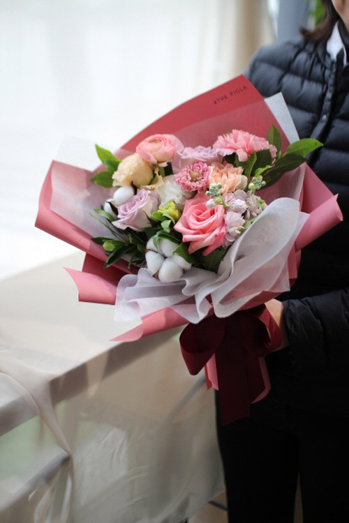 몽글몽글 핑크 꽃다발